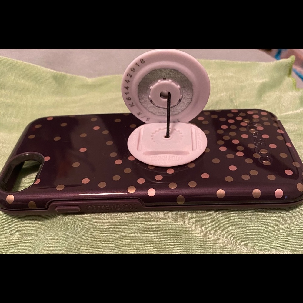 Otterbox iPhone 8 case, 4 direction stand holder